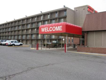 American Motel - Denver, CO
