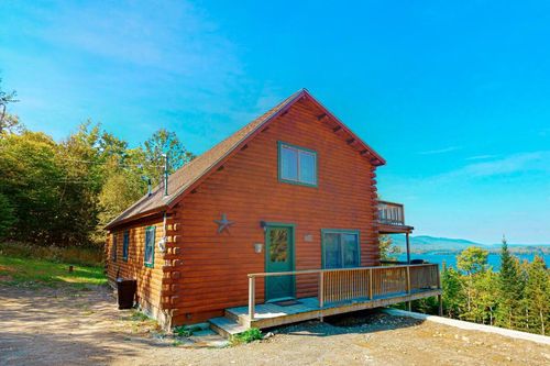 Moosehead Lake Cabins Best prices on cozycozy