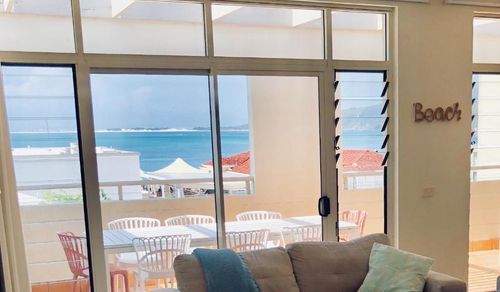 Hawks Nest Vacation Rentals & Airbnb COZYCOZY