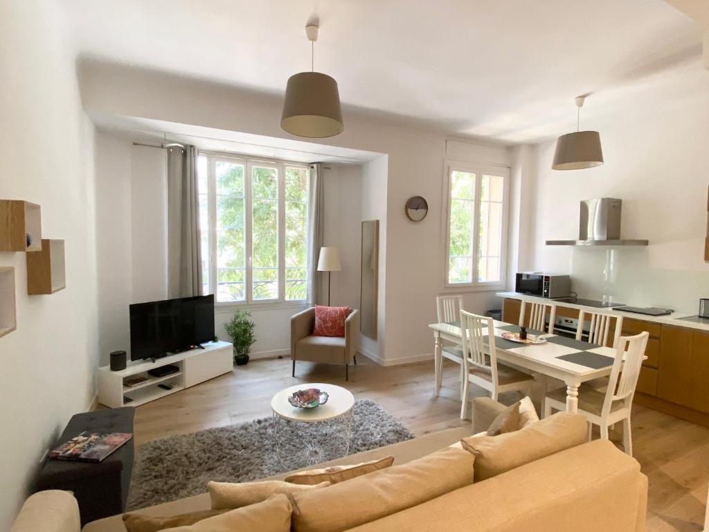 Stylish Two-bedroom Apartment -Stayinantibes - 5 Soleau - Antibes