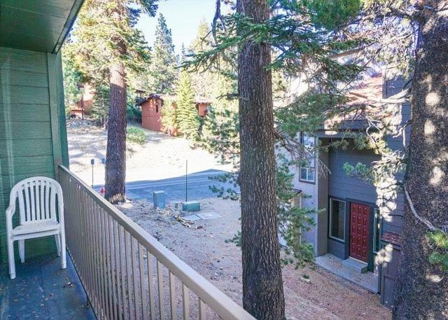 St Anton Courtyard View Ski-in And Out 1 Bedroom Condo - California