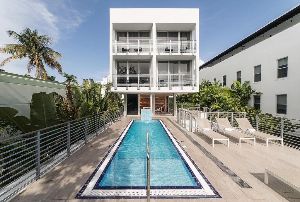 The Meridian Hotel Is An Urban Oasis - Miami Beach
