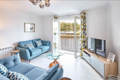 Whitby Holiday Apartment rentals cozycozy