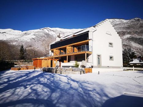 Lourdes Apartments and Condos For Rent cozycozy