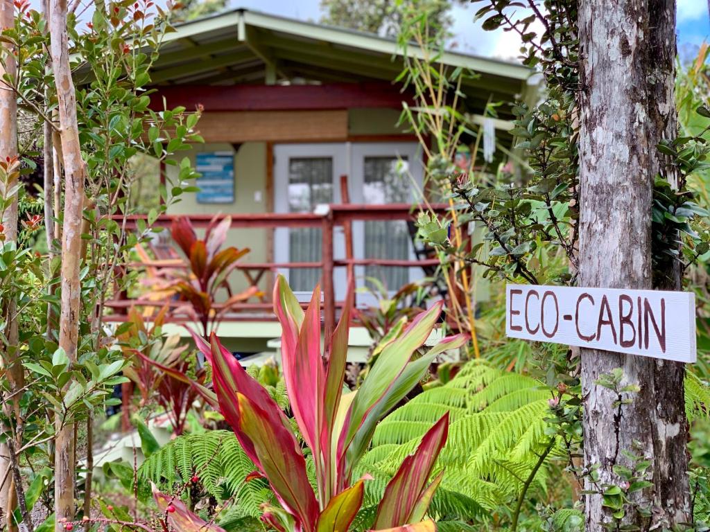 Rainforest Eco Cabin - Hawaii