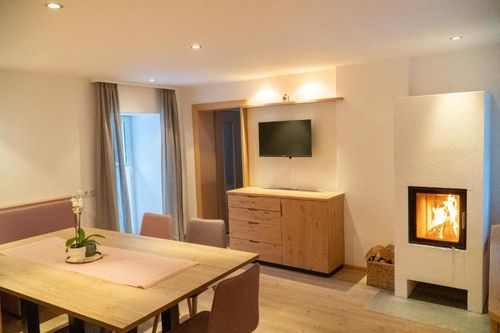 Innsbruck Villas and Beach house Best Price on cozycozy