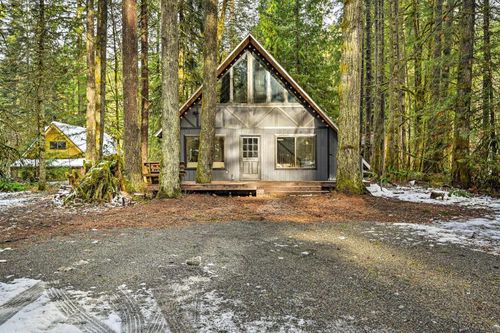 Cascade Mountain, WA Vacation Rentals and Airbnb cozycozy