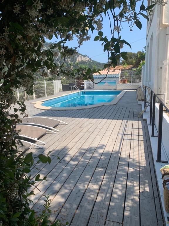 Magnifique Villa Avec Piscine à Toulon - Toulon
