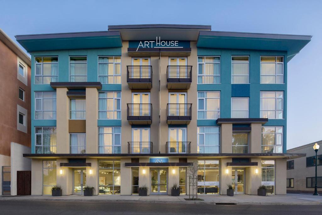 Art House Hotel - Santa Rosa