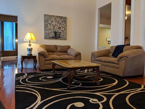 Springfield, MO Villas and Beach house Best Price on cozycozy