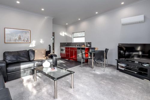 Martinborough Villas and Holiday homes Best Deals on cozycozy