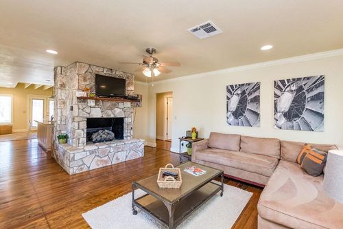 Fredericksburg, TX Vacation Rentals and Airbnb cozycozy