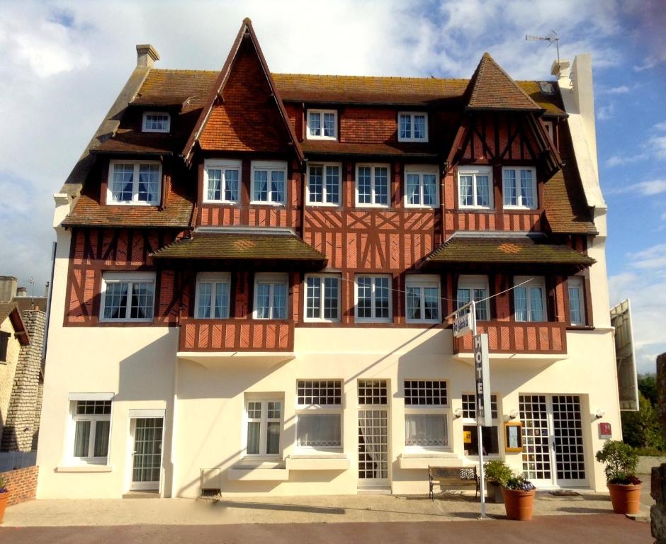 Hotel De La Mer - Blonville Sur Mer - Villers-sur-Mer