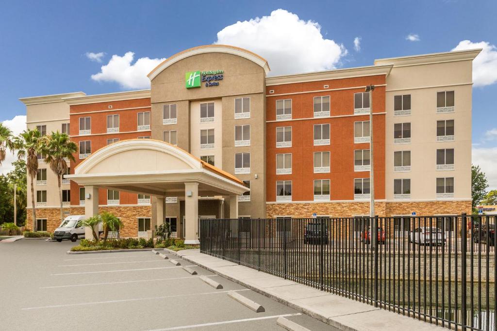 Holiday Inn Express Hotel & Suites Largo-clearwater, An Ihg Hotel - Clearwater, FL