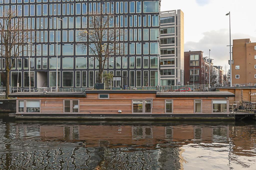 Houseboat Next To Amstel - Amsterdam