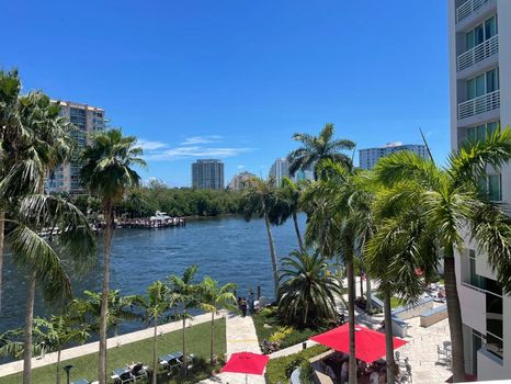 Sunrise, FL Aparthotels and Serviced Apartments cozycozy