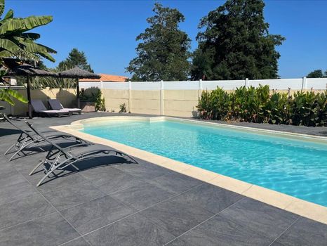 Margaux Apartments and Condos For Rent cozycozy