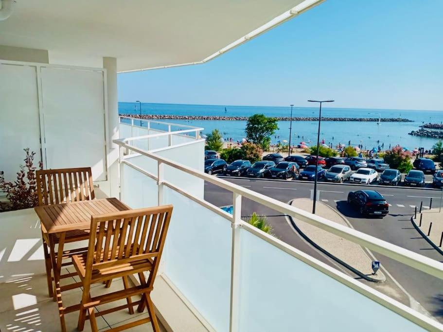 ''La Joie des Sables'' Appartement Front de Mer, parking et terrasse - Plage de la Corniche - Sète