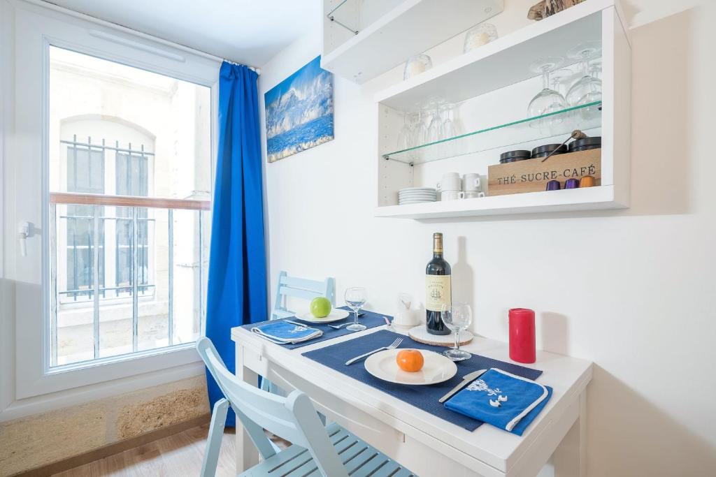 Guestready - "Boat-cabin" Inspired Apartment In The Heart Of Bordeaux - Bordeaux