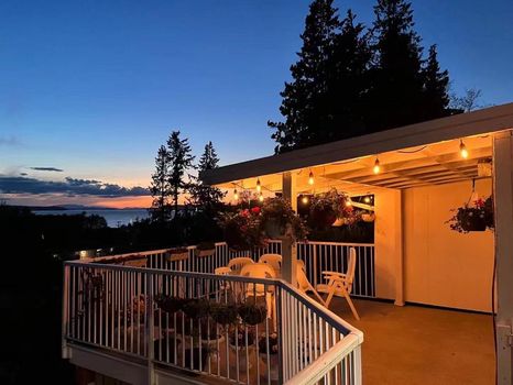 Powell River Lodges at the Best Price cozycozy