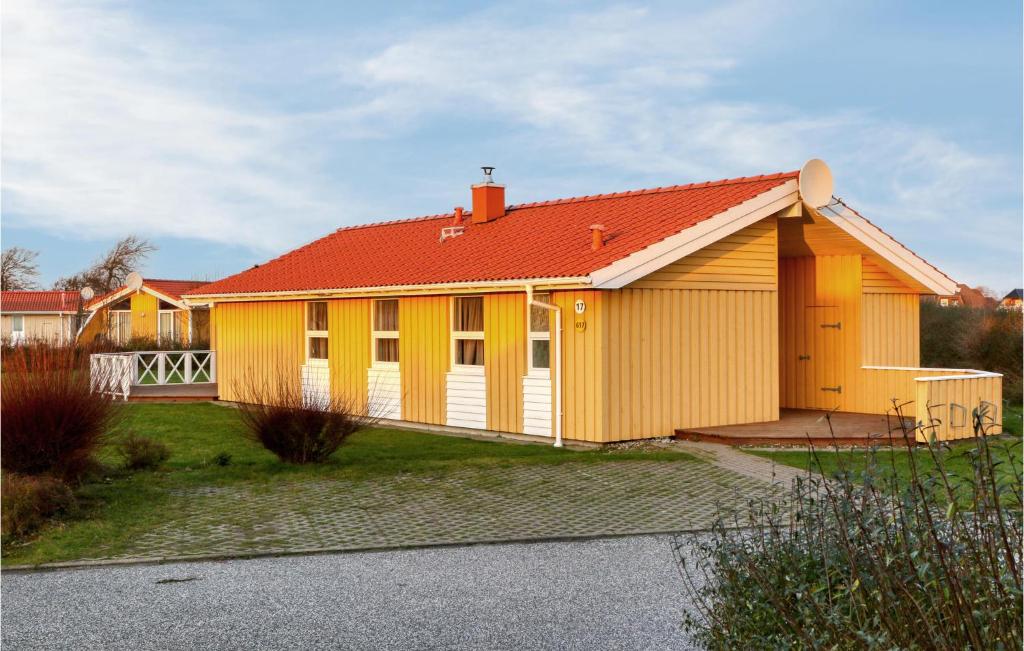 Amazing Home In Friedrichskoog With Sauna, Wifi And Outdoor Swimming Pool - Nordsee