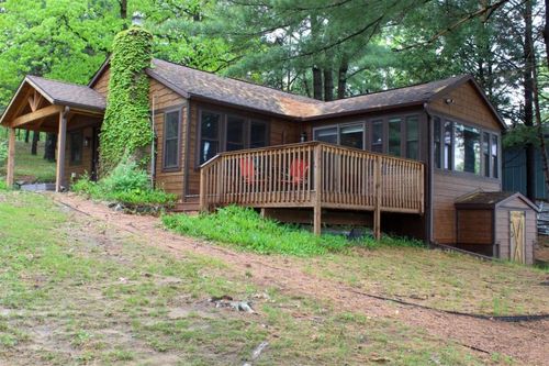 Wisconsin Dells Vacation Rentals & Airbnb COZYCOZY