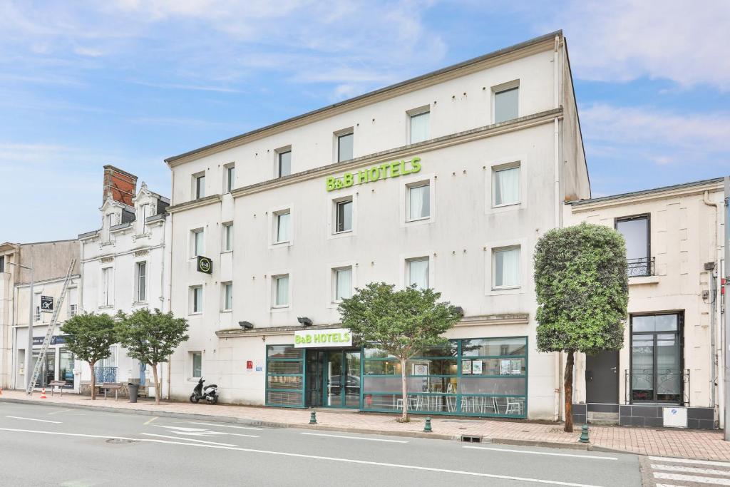 B&b Hotel Les Sables-d'olonne Centre Gare - Le Château-d'Olonne