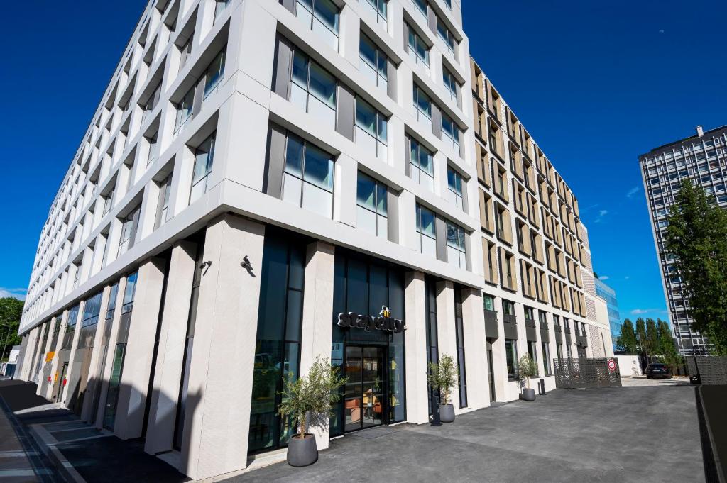 Staycity Aparthotels Paris La Defense - Bois-Colombes