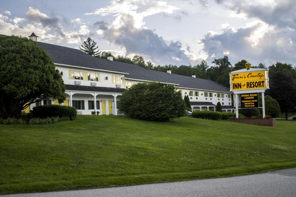 Town & Country Inn & Resort - New Hampshire (State)