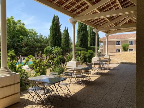 Hotel Salon De Provence Pas Cher Hôtels Pas Chers Salon-de-Provence dès 29€/nuit | cozycozy