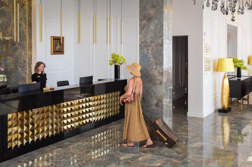 ALL Split hotels Cheap Hotel Deals on cozycozy