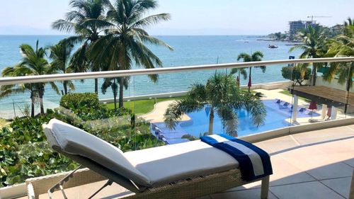 La Cruz de Huanacaxtle Vacation Rentals and Airbnb cozycozy