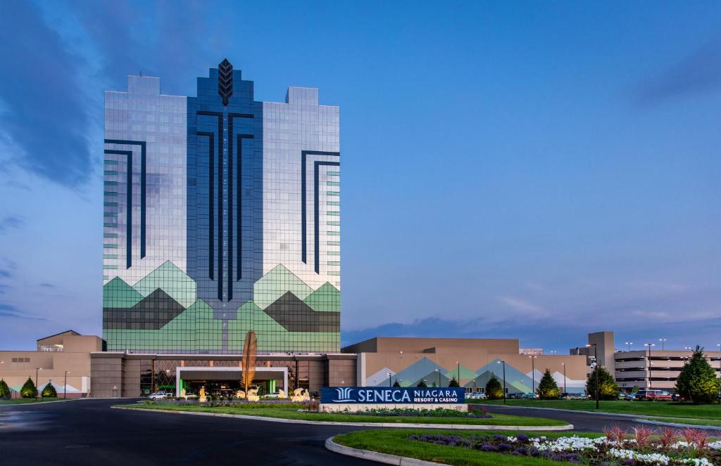 Seneca Niagara Resort & Casino - Niagara Falls