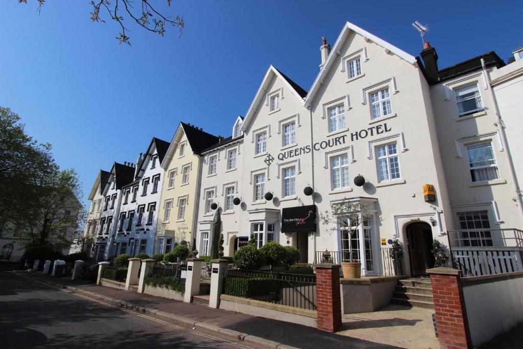 Queens Court Hotel - Exeter