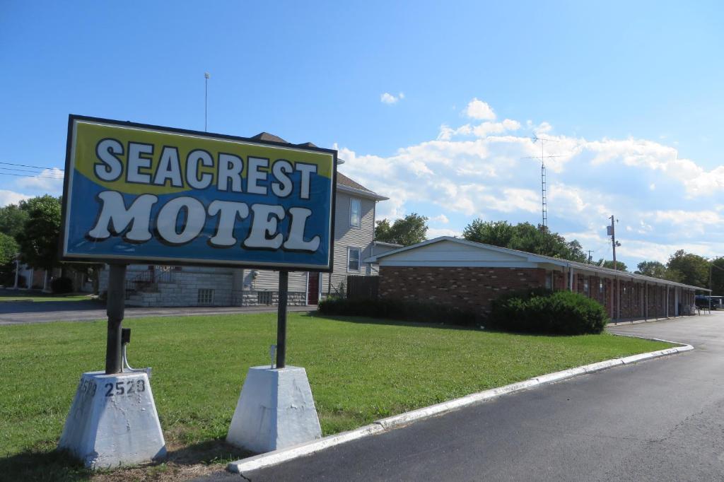 Seacrest Motel - Sandusky, OH