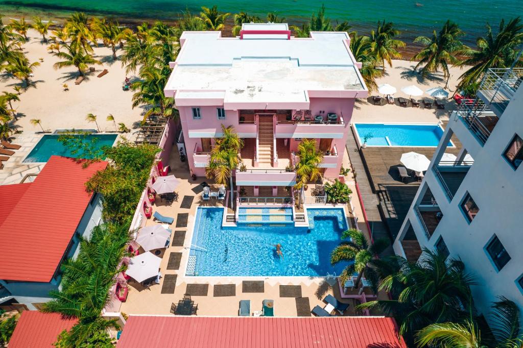 Miramar Apartments - Belize