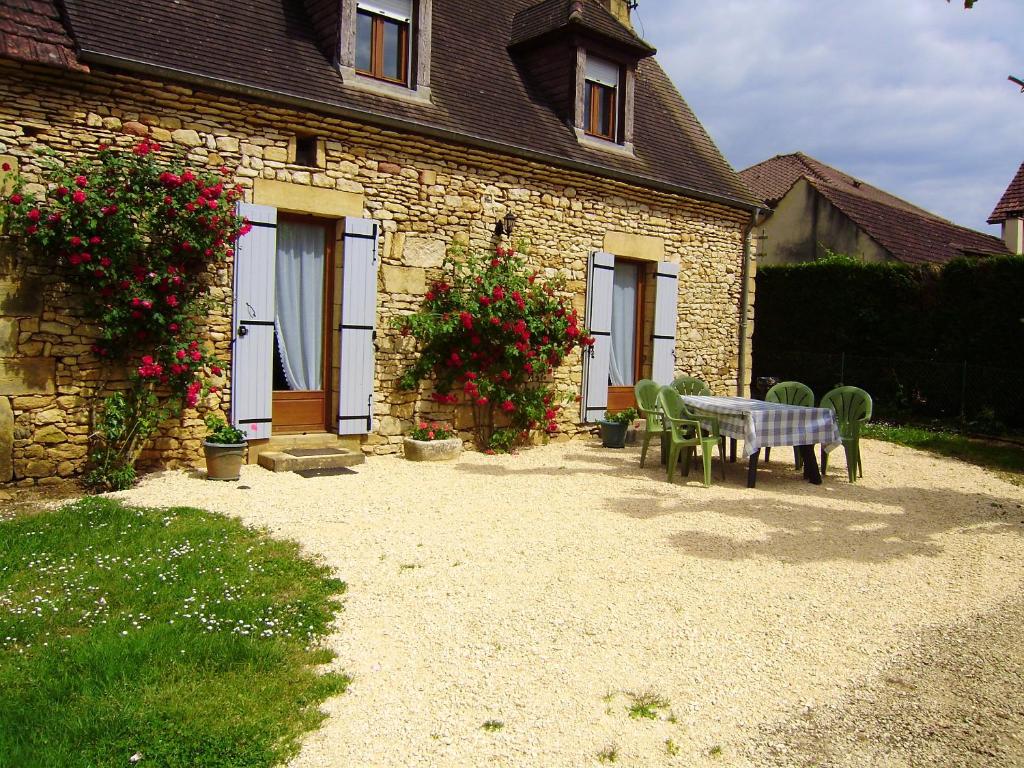 Maison De 3 Chambres Avec Jardin Amenage Et Wifi A Prats De Carlux - Dordogne