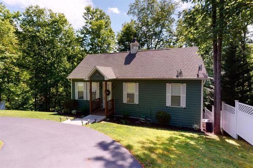 Norris Lake, TN Vacation Rentals and Airbnb cozycozy