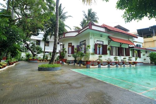 Neyyattinkara Lodges at the Best Price cozycozy