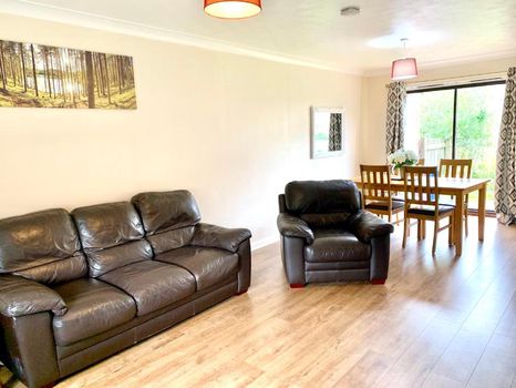 2857 Glasgow Short Term and Weekly Rentals cozycozy