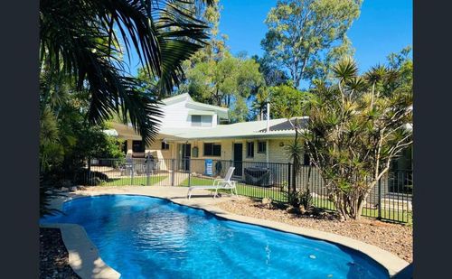 Rainbow Beach Holiday homes and Villas cozycozy