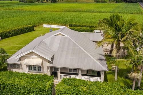 Lawrence Vacation Rentals and Airbnb cozycozy