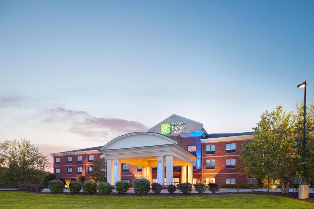 Holiday Inn Express & Suites Bridgeport, An Ihg Hotel - West Virginia