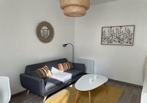 Fontainebleau Apartments and Condos For Rent cozycozy