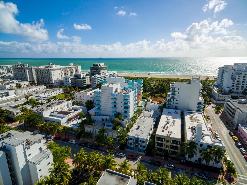 Dream Destinations At Ocean Place - Miami