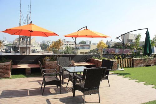 Indore Holiday Rentals and Airbnb cozycozy