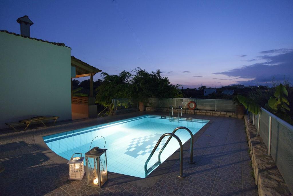 Traditionelle Private Villen ~ Eigener Pool ~ Klimaanlage ~ Wifi ~ Ruhige Lage - Griechenland