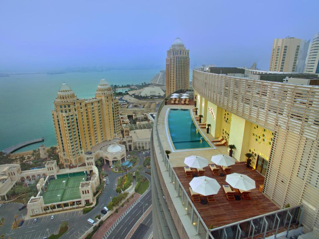 The Curve Hotel - Doha