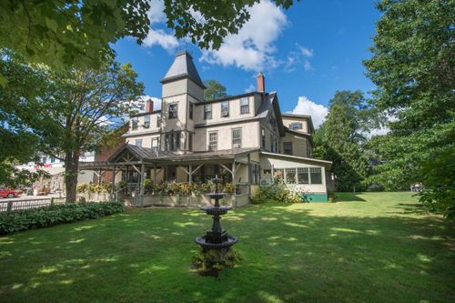 Hanover, NH Places to Stay and Lodgings cozycozy