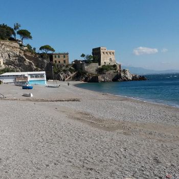 Vietri sul Mare Villas and Holiday homes Best Deals on cozycozy